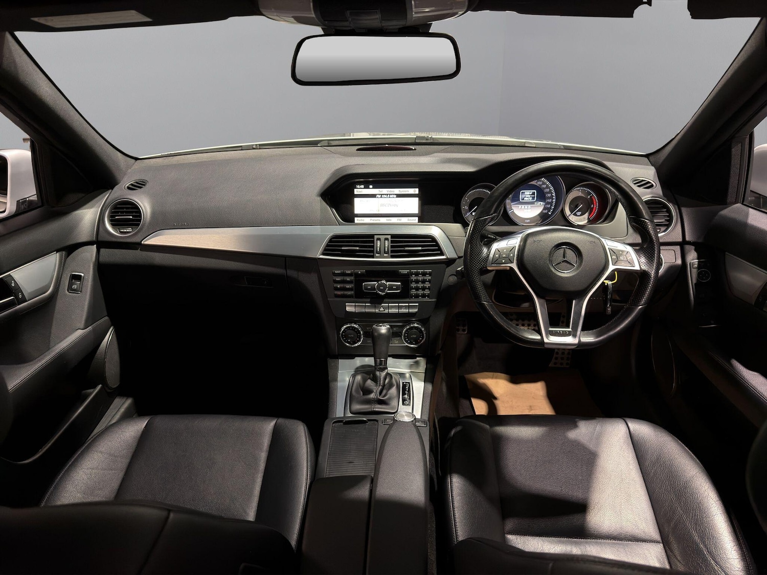 Used Mercedes-Benz C Class 2012 for sale - 76581268: Photo 14