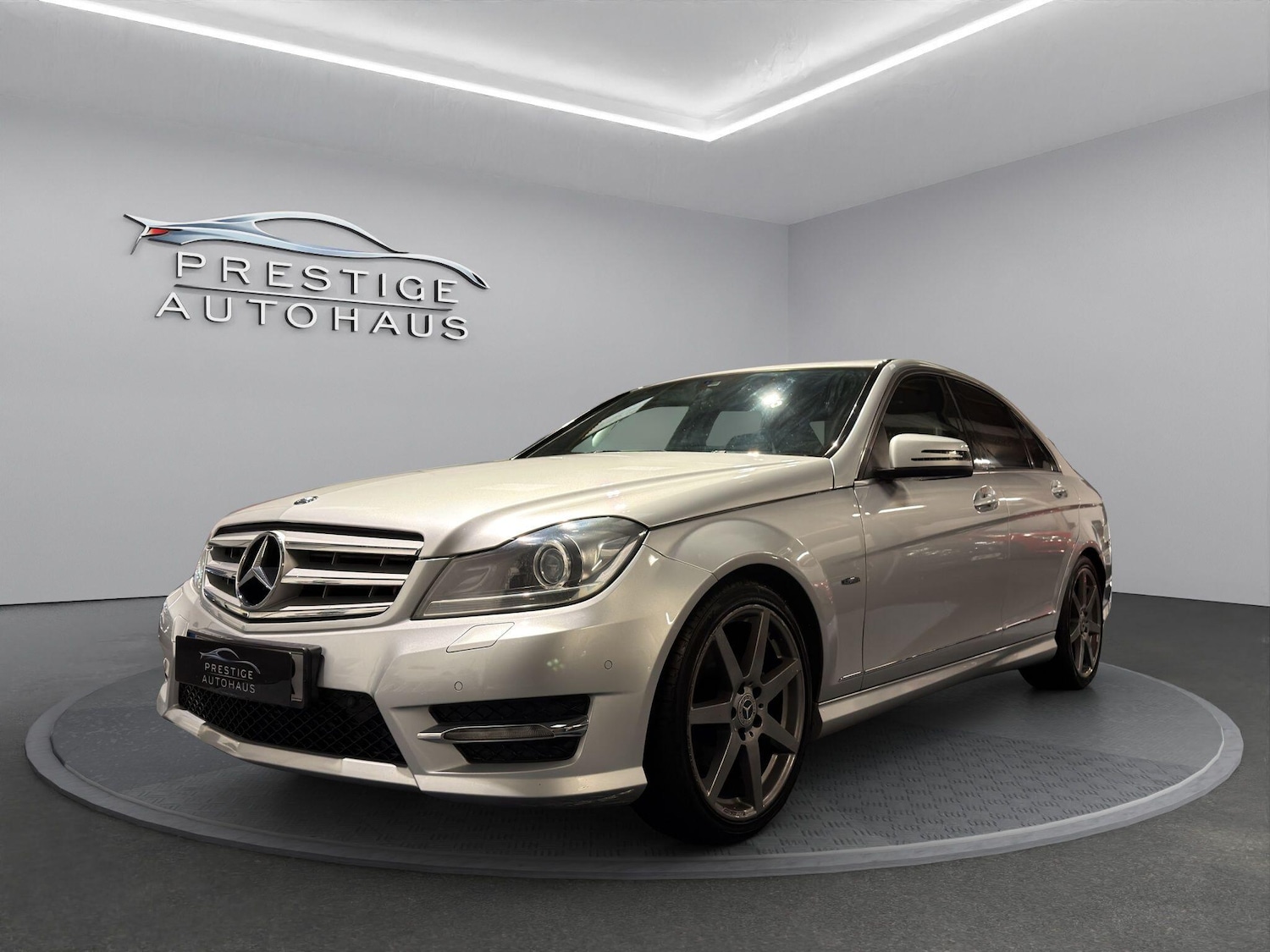 Used Mercedes-Benz C Class 2012 for sale - 76581268: Photo 7