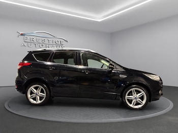 Used Ford Kuga 2016 for sale - 76685541: Photo