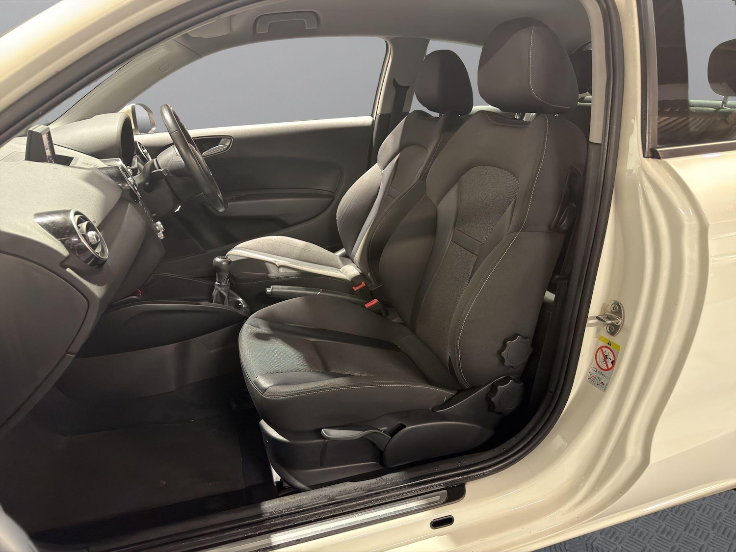 Used Audi A1 2013 for sale - 76487303: Photo 12