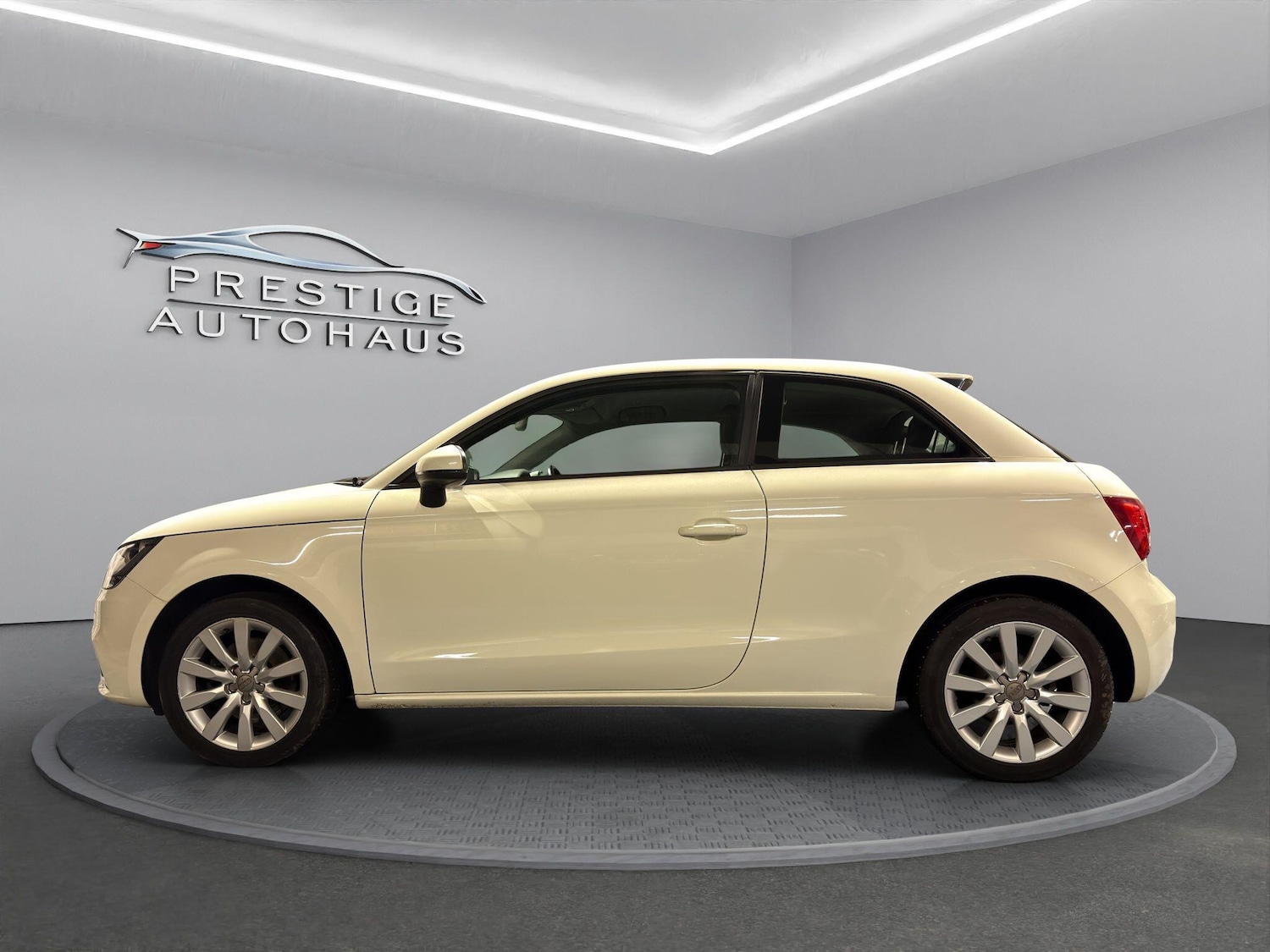 Used Audi A1 2013 for sale - 76487303: Photo 6