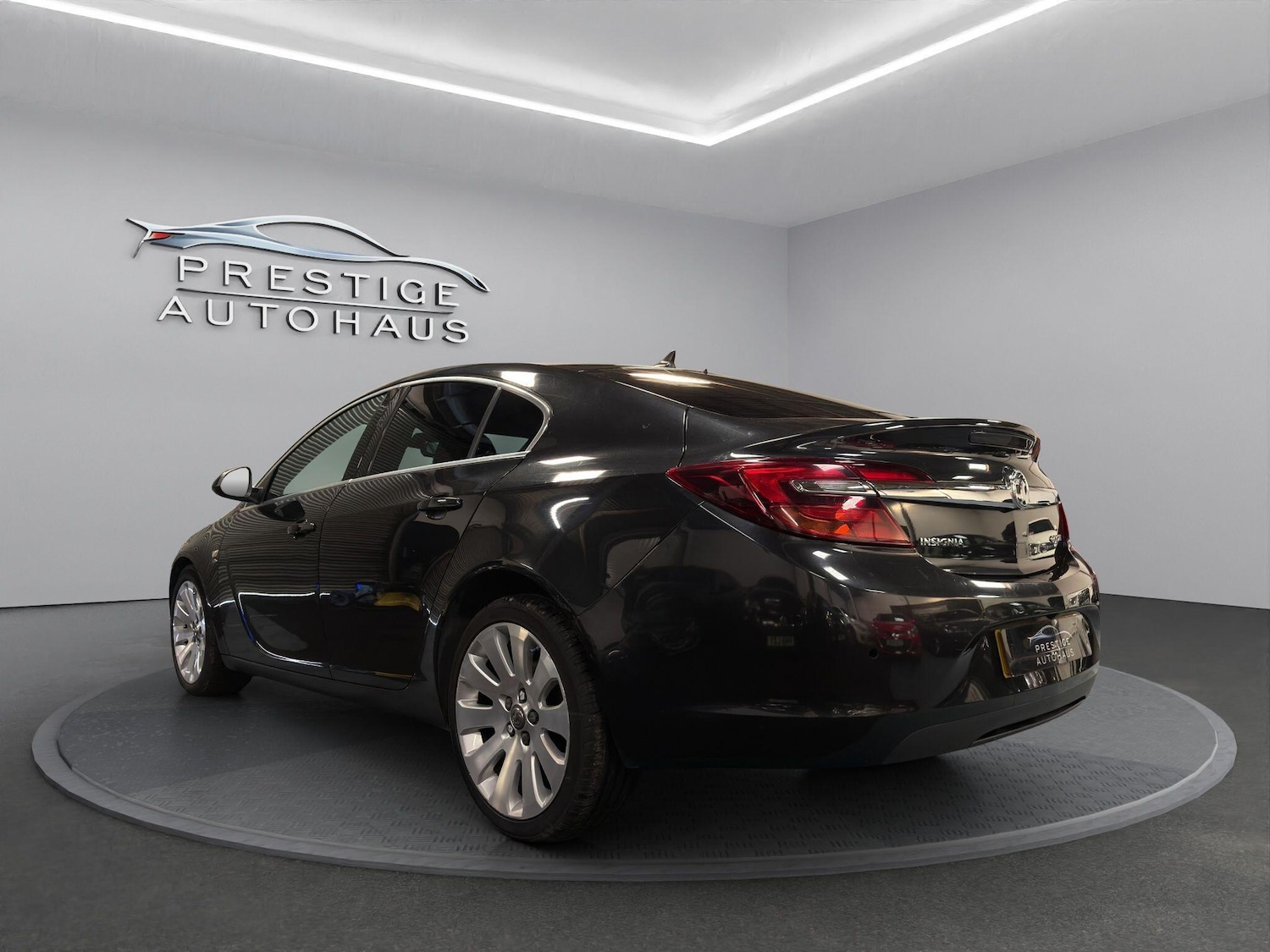 Used Vauxhall Insignia 2015 for sale - 76495814: Photo 5