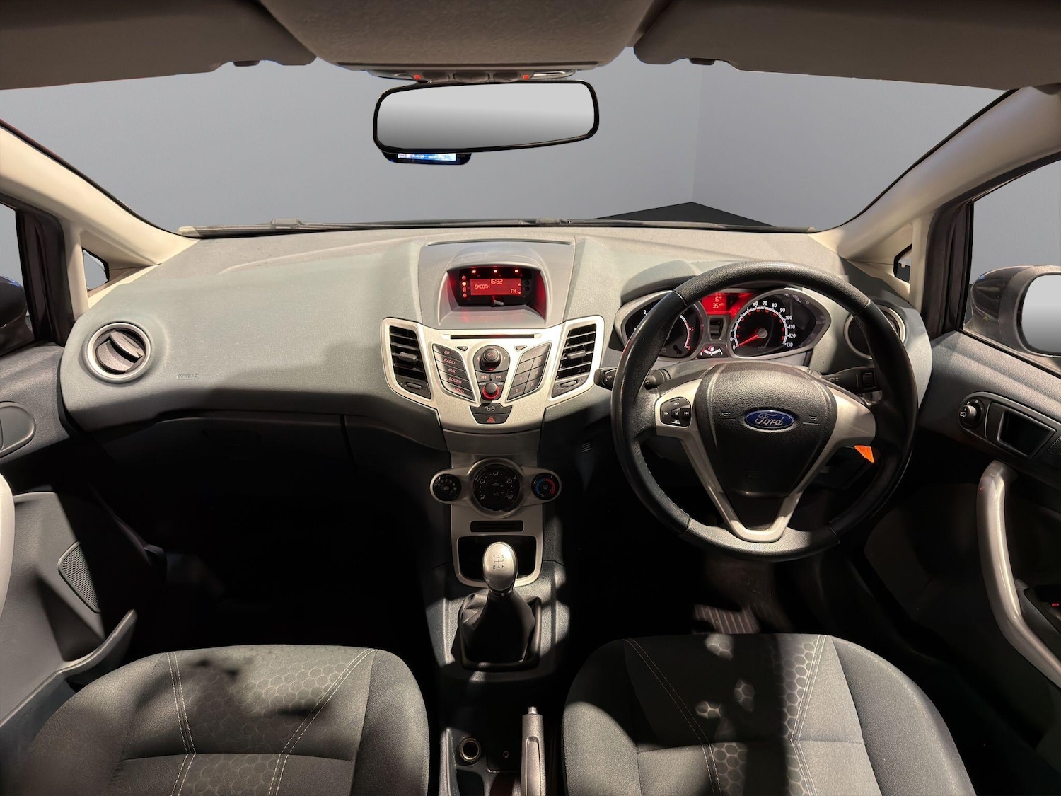 Used Ford Fiesta 2011 for sale - 76836508: Photo 14