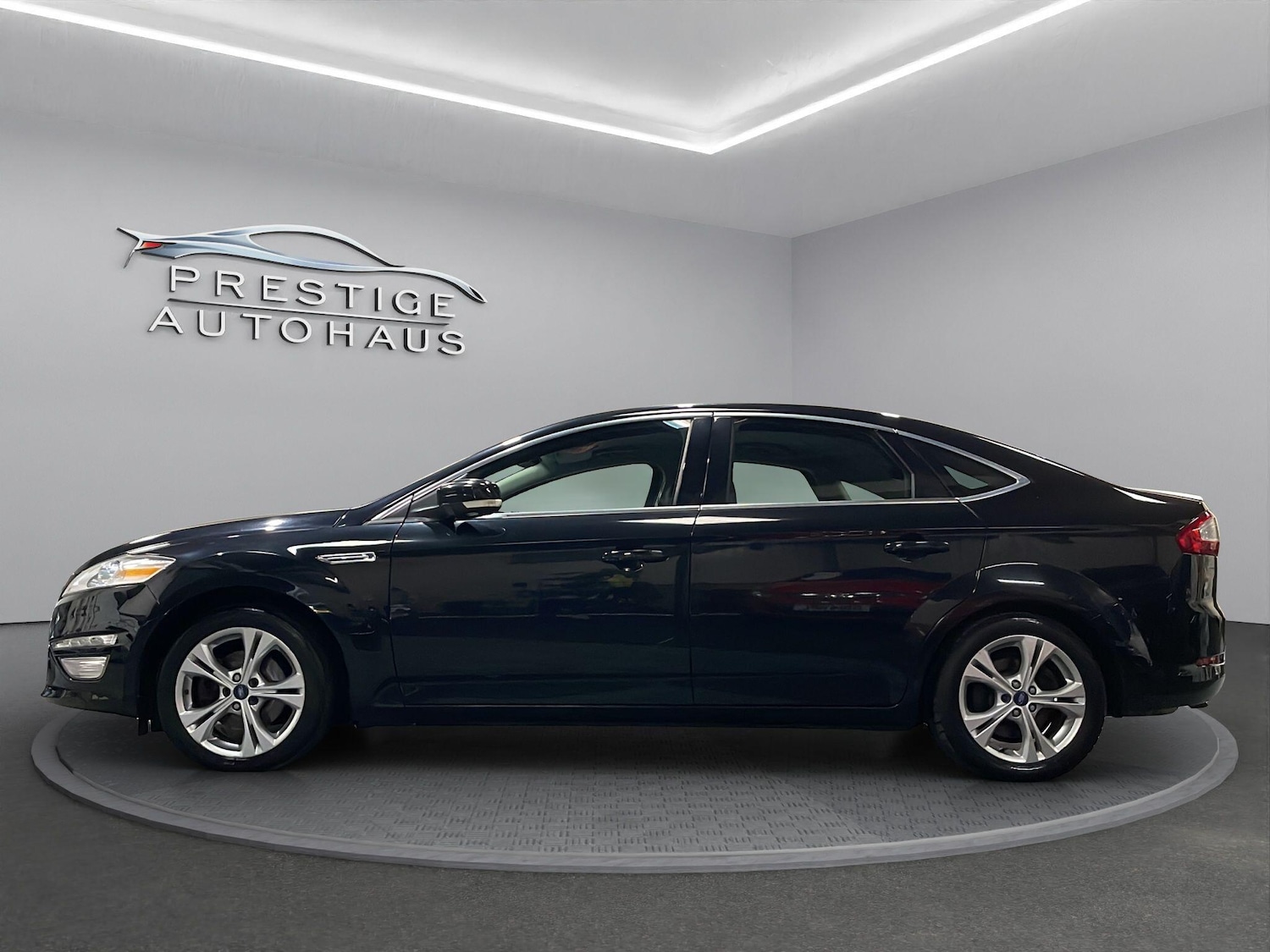 Used Ford Mondeo 2011 for sale - 76717621: Photo 6