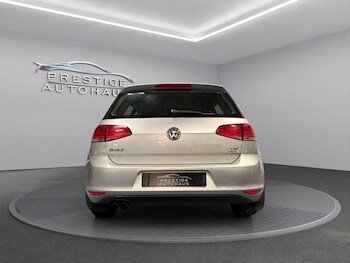 Used Volkswagen Golf 2015 for sale - 76273716: Photo