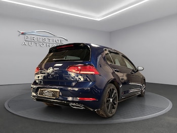 Used Volkswagen Golf 2018 for sale - 76273786: Photo