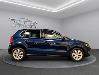 Used Volkswagen Polo 2012 for sale - 76273705: Photo