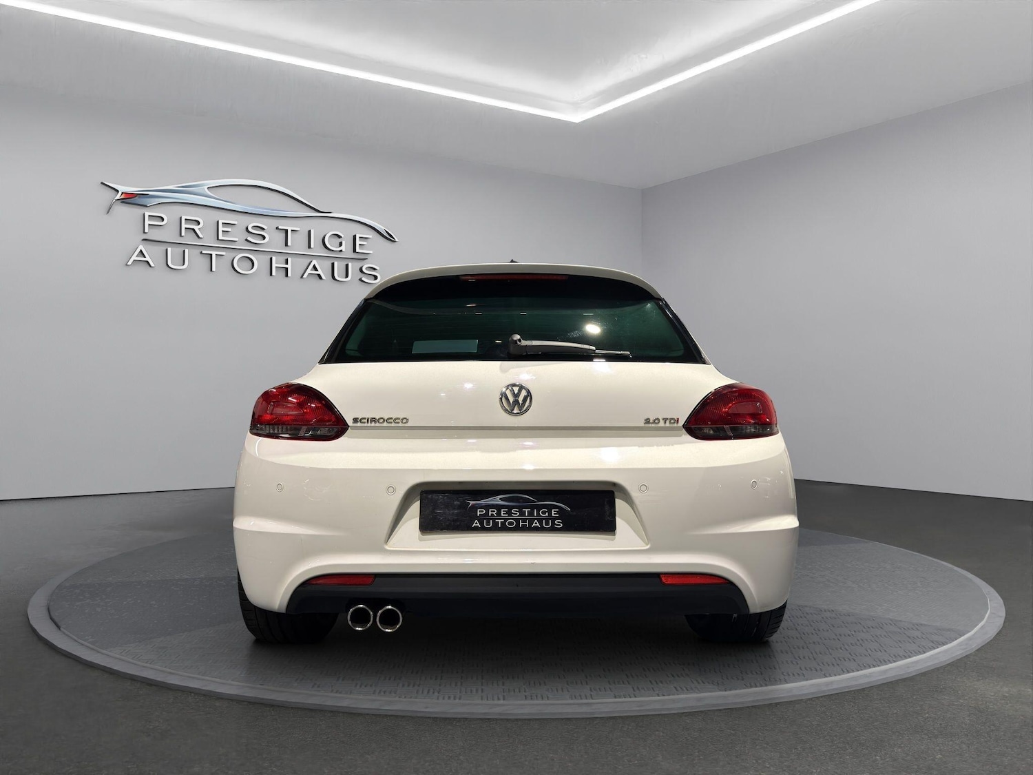 Used Volkswagen Scirocco 2014 for sale - 76520296: Photo 4