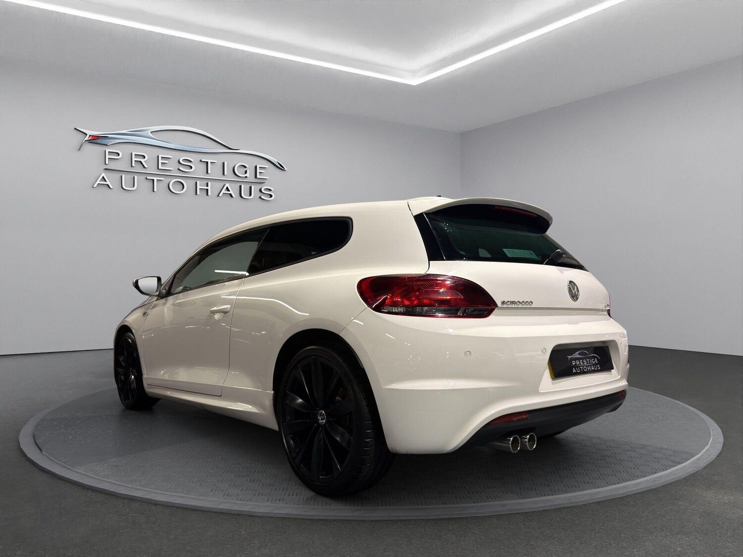 Used Volkswagen Scirocco 2014 for sale - 76520296: Photo 5