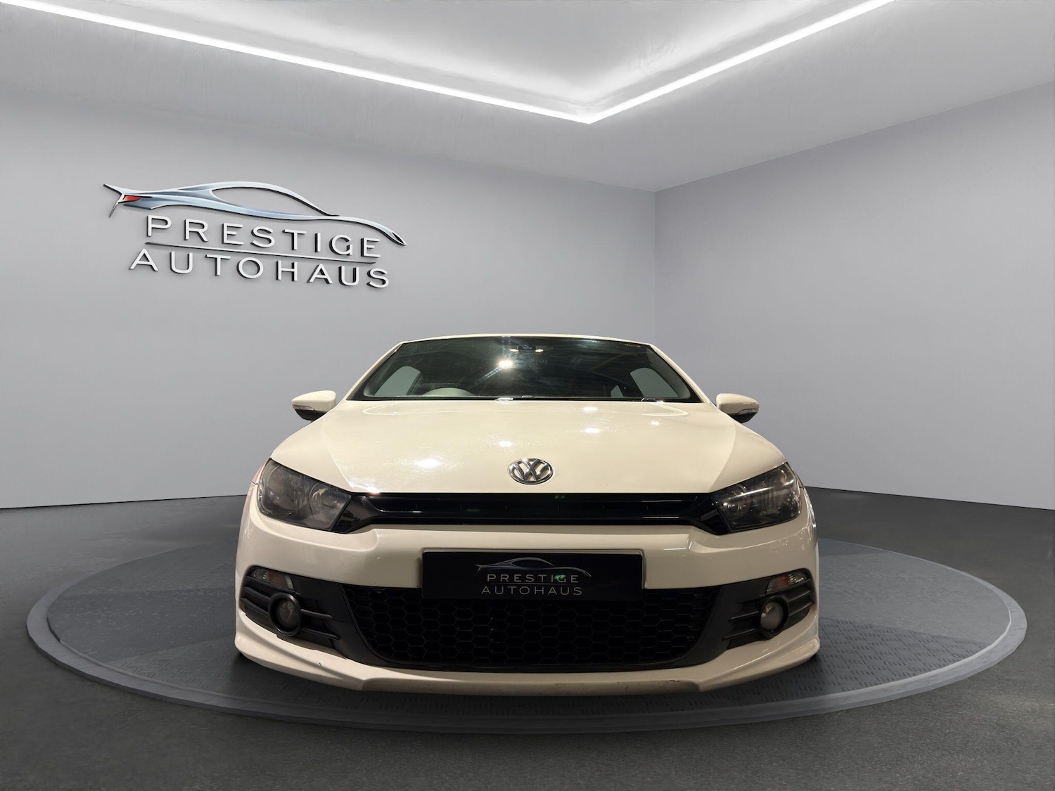 Used Volkswagen Scirocco 2014 for sale - 76520296: Photo 8