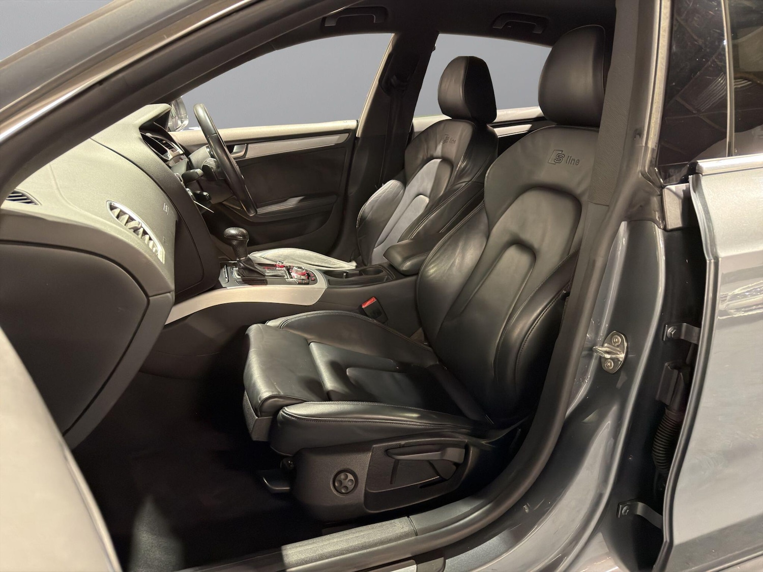 Used Audi A5 2015 for sale - 76609393: Photo 12