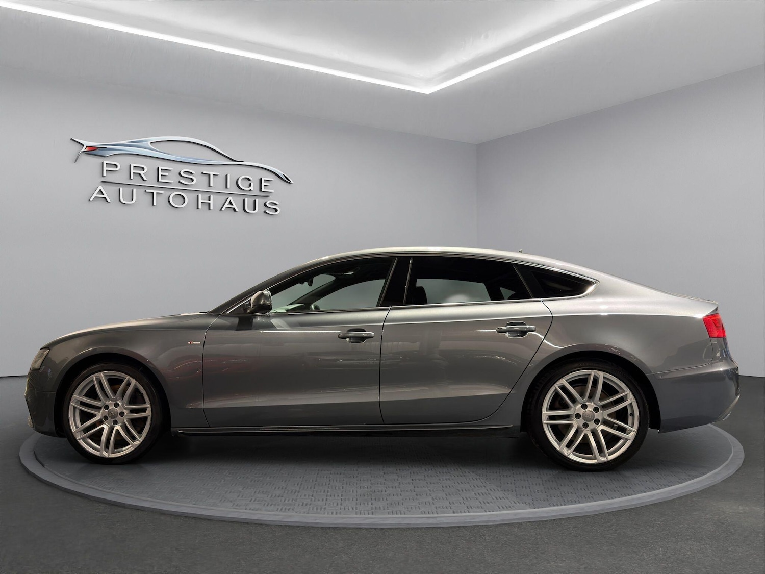 Used Audi A5 2015 for sale - 76609393: Photo 6