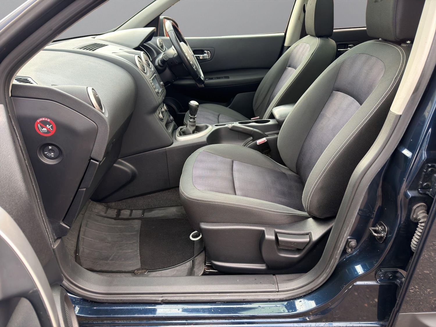 Used Nissan Qashqai 2012 for sale - 76410429: Photo 11