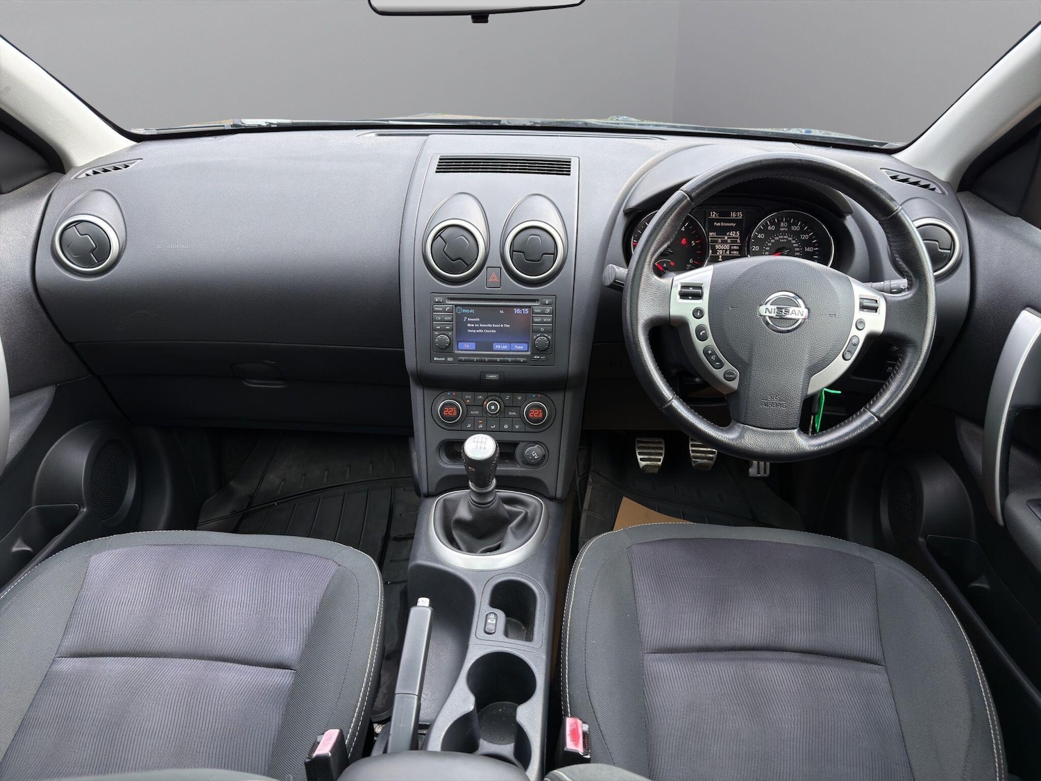 Used Nissan Qashqai 2012 for sale - 76410429: Photo 13