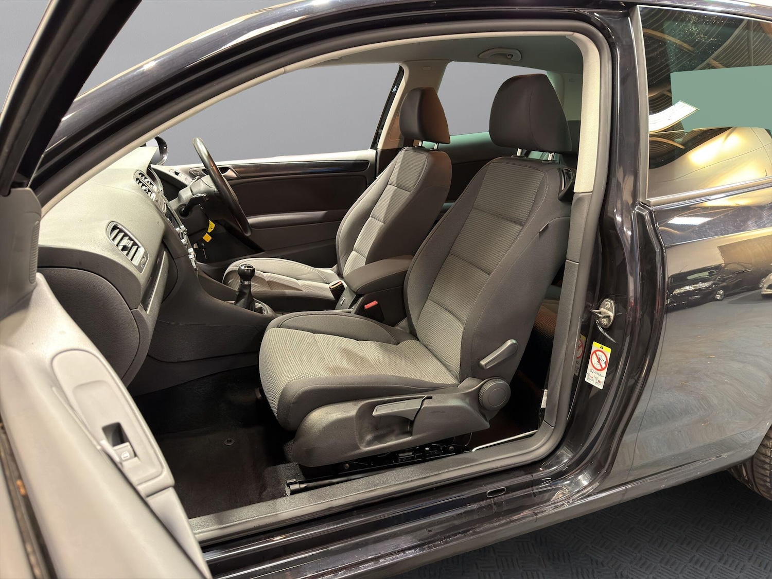 Used Volkswagen Golf 2010 for sale - 76704594: Photo 11