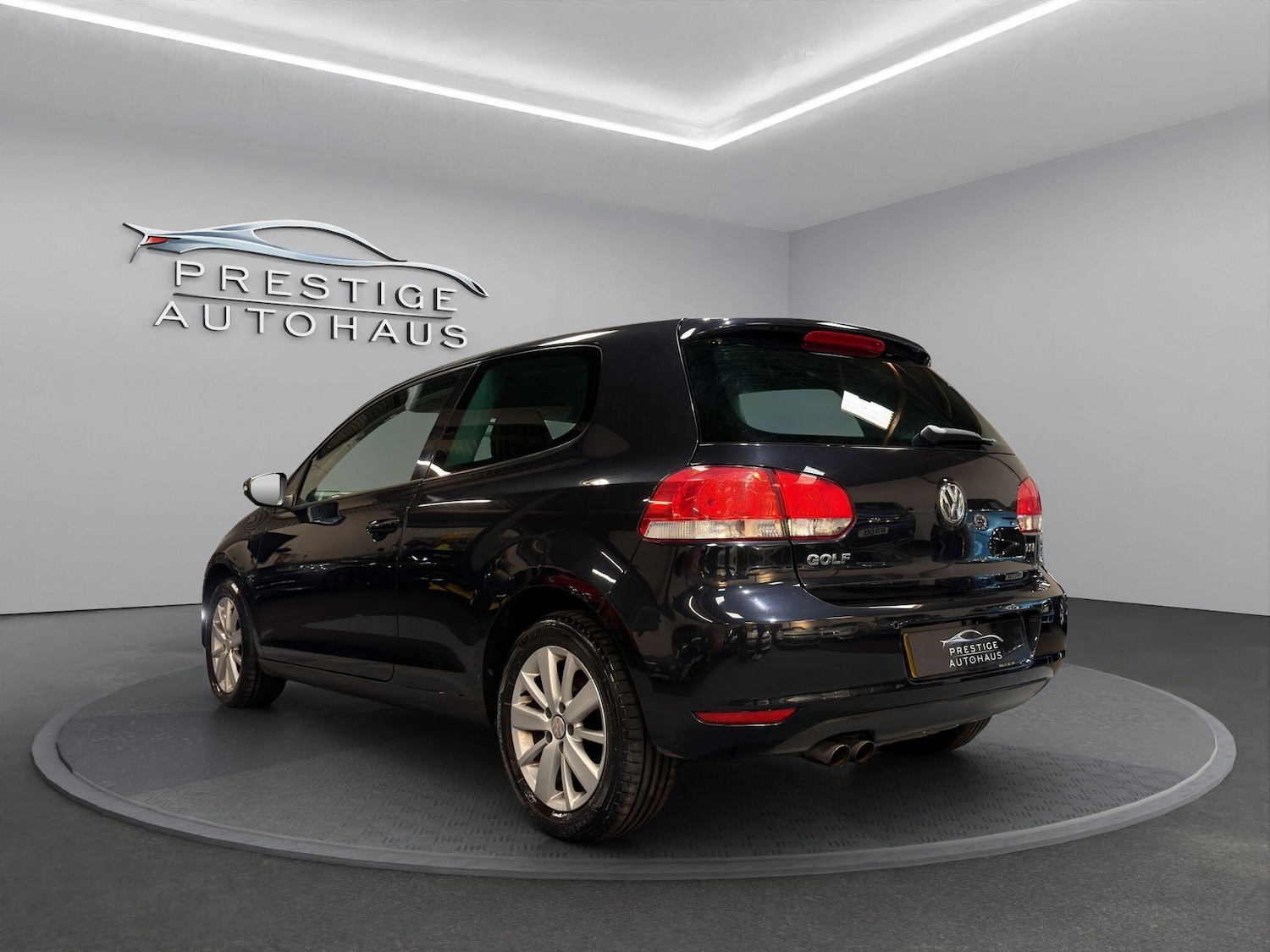 Used Volkswagen Golf 2010 for sale - 76704594: Photo 5