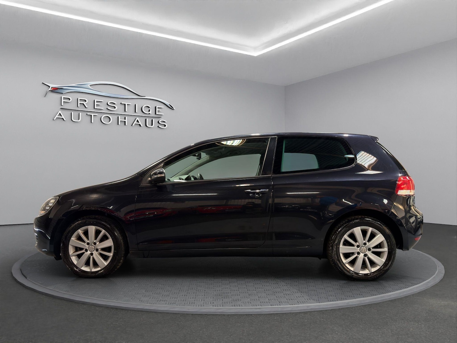 Used Volkswagen Golf 2010 for sale - 76704594: Photo 6