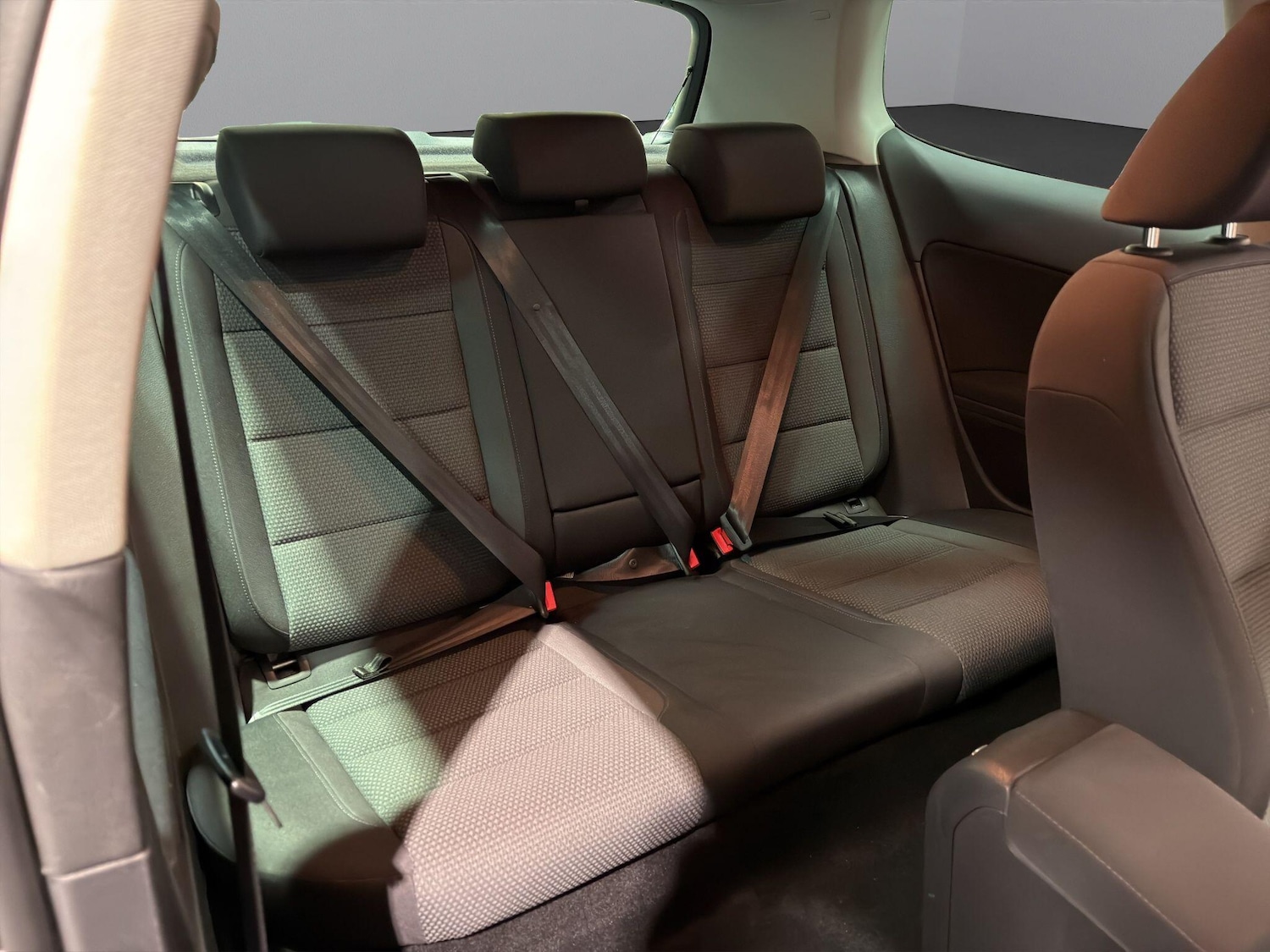 Used Volkswagen Golf 2010 for sale - 76704594: Photo 9