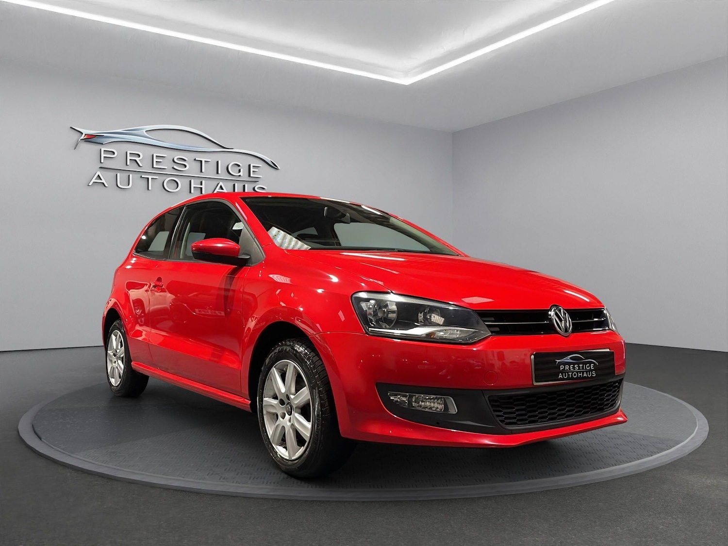 Used Volkswagen Polo 2013 for sale - 76731745: Photo 1
