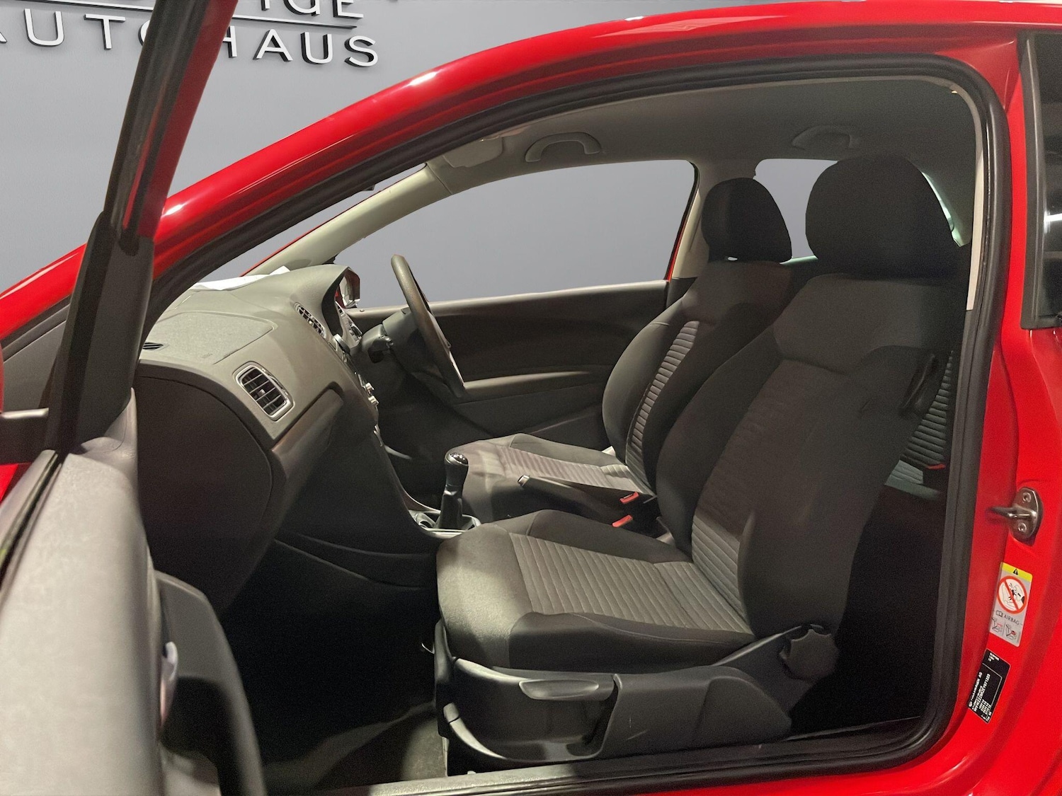 Used Volkswagen Polo 2013 for sale - 76731745: Photo 12