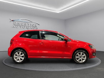 Used Volkswagen Polo 2013 for sale - 76731745: Photo