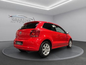 Used Volkswagen Polo 2013 for sale - 76731745: Photo
