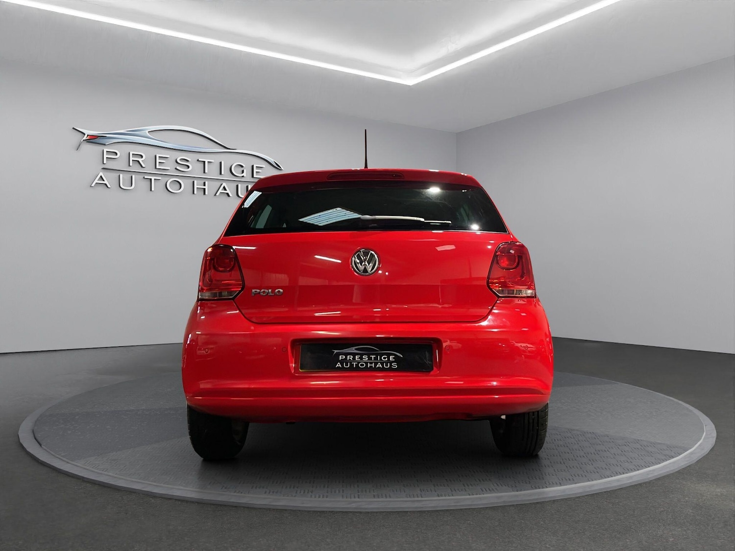 Used Volkswagen Polo 2013 for sale - 76731745: Photo 4