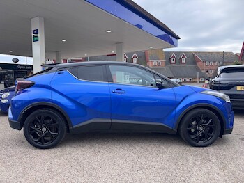 Used Toyota C-HR 2018 for sale - 78257627: Photo