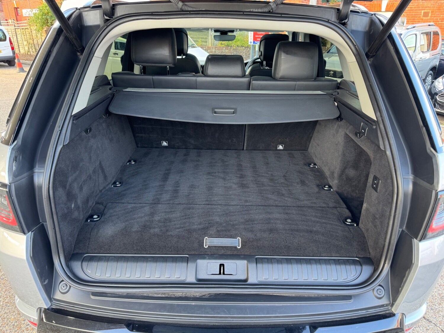 Used Land Rover Range Rover Sport 2020 for sale - 76346659: Photo 9