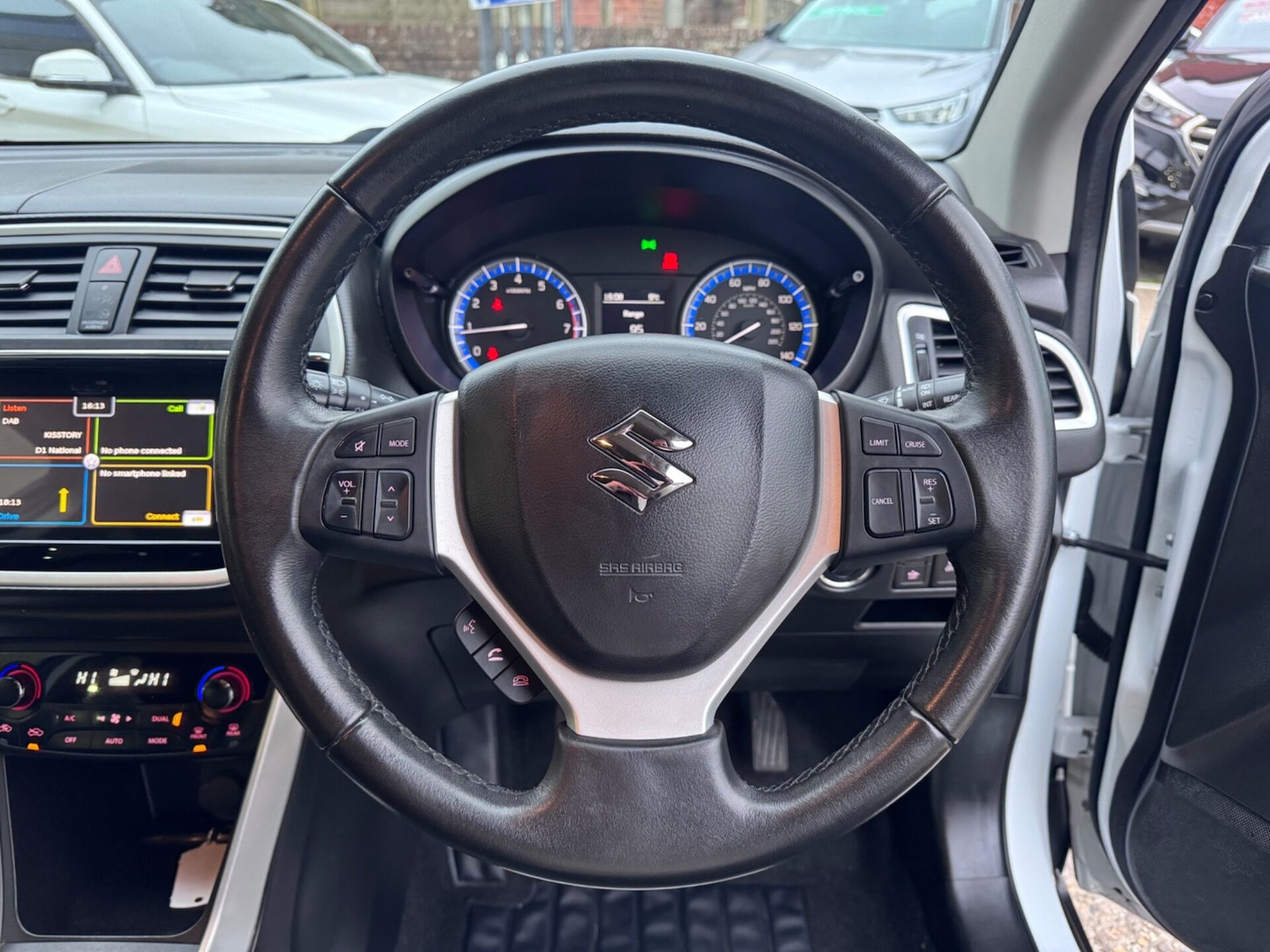 Used Suzuki SX4 S-Cross 2016 for sale - 77275191: Photo 12