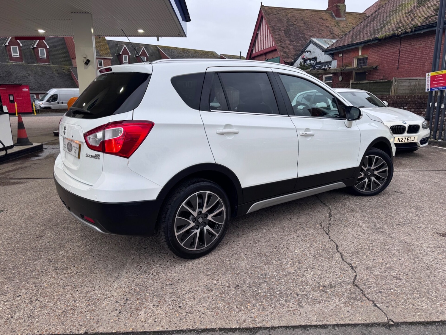 Used Suzuki SX4 S-Cross 2016 for sale - 77275191: Photo 2