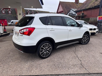 Used Suzuki SX4 S-Cross 2016 for sale - 77275191: Photo