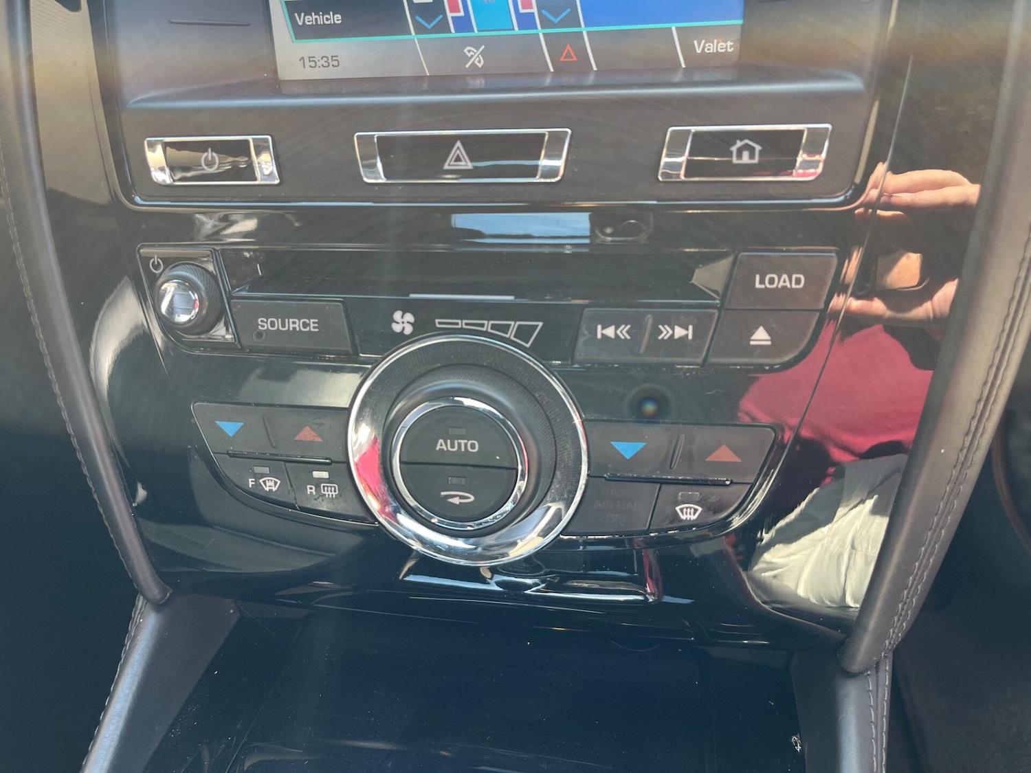 Vehicle 29