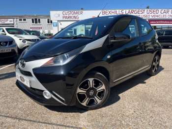 2016 (66) - 1.0 VVT-I X-CLUSIV 5-Door