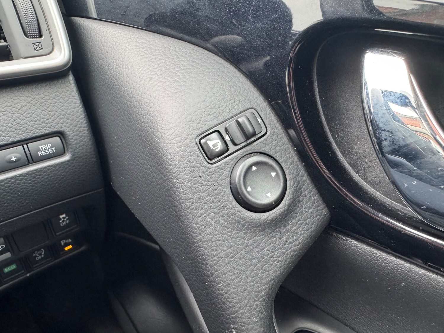 Used Nissan Qashqai 2014 for sale - 76275235: Photo 19
