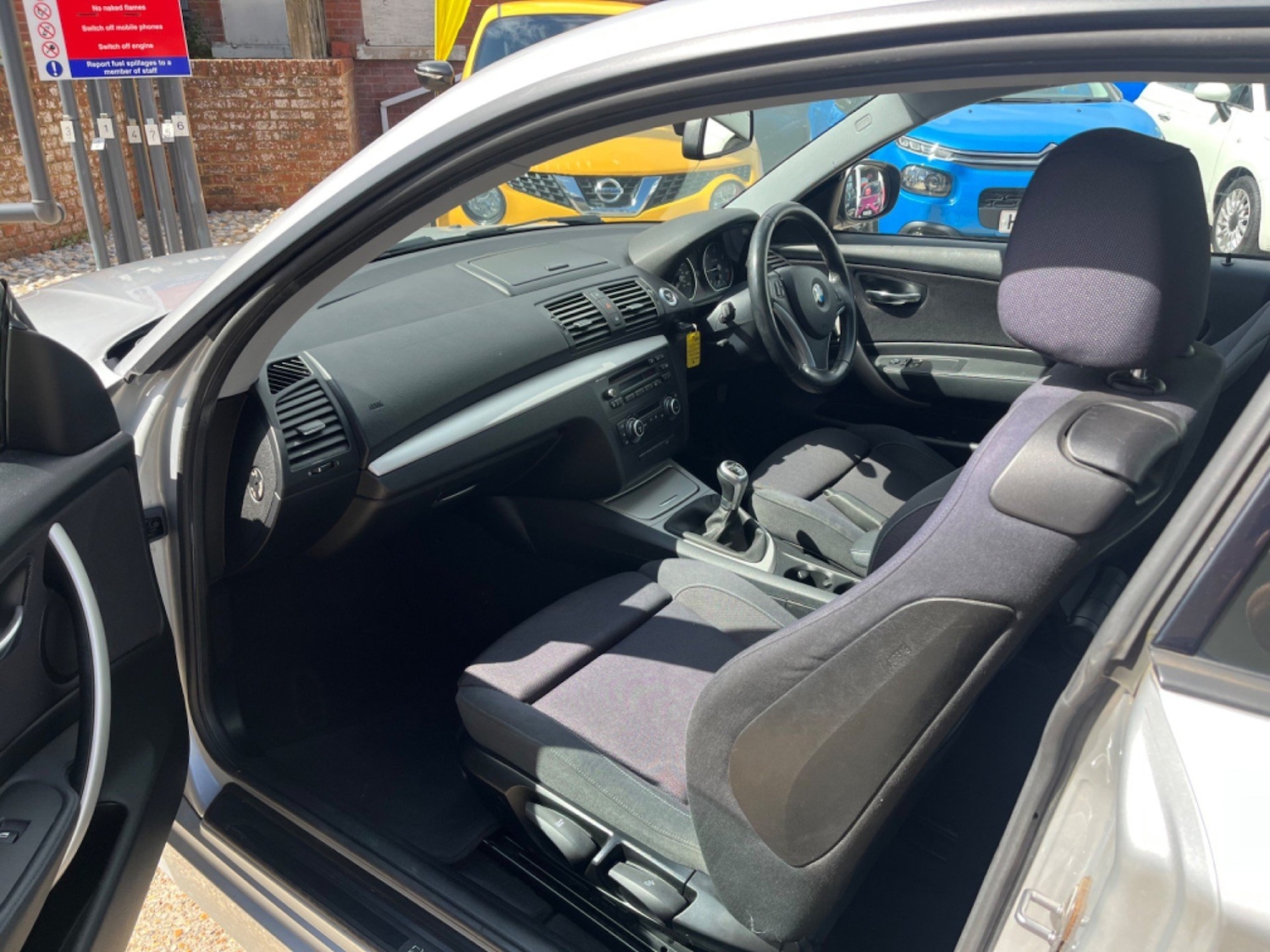 Used BMW 1 Series 2009 for sale - 76224480: Photo 3