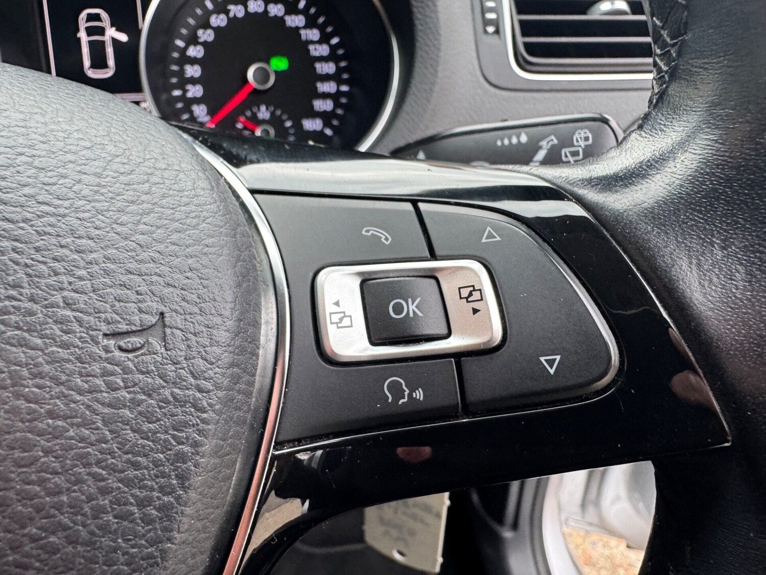 Used Volkswagen Polo 2015 for sale - 76376599: Photo 15