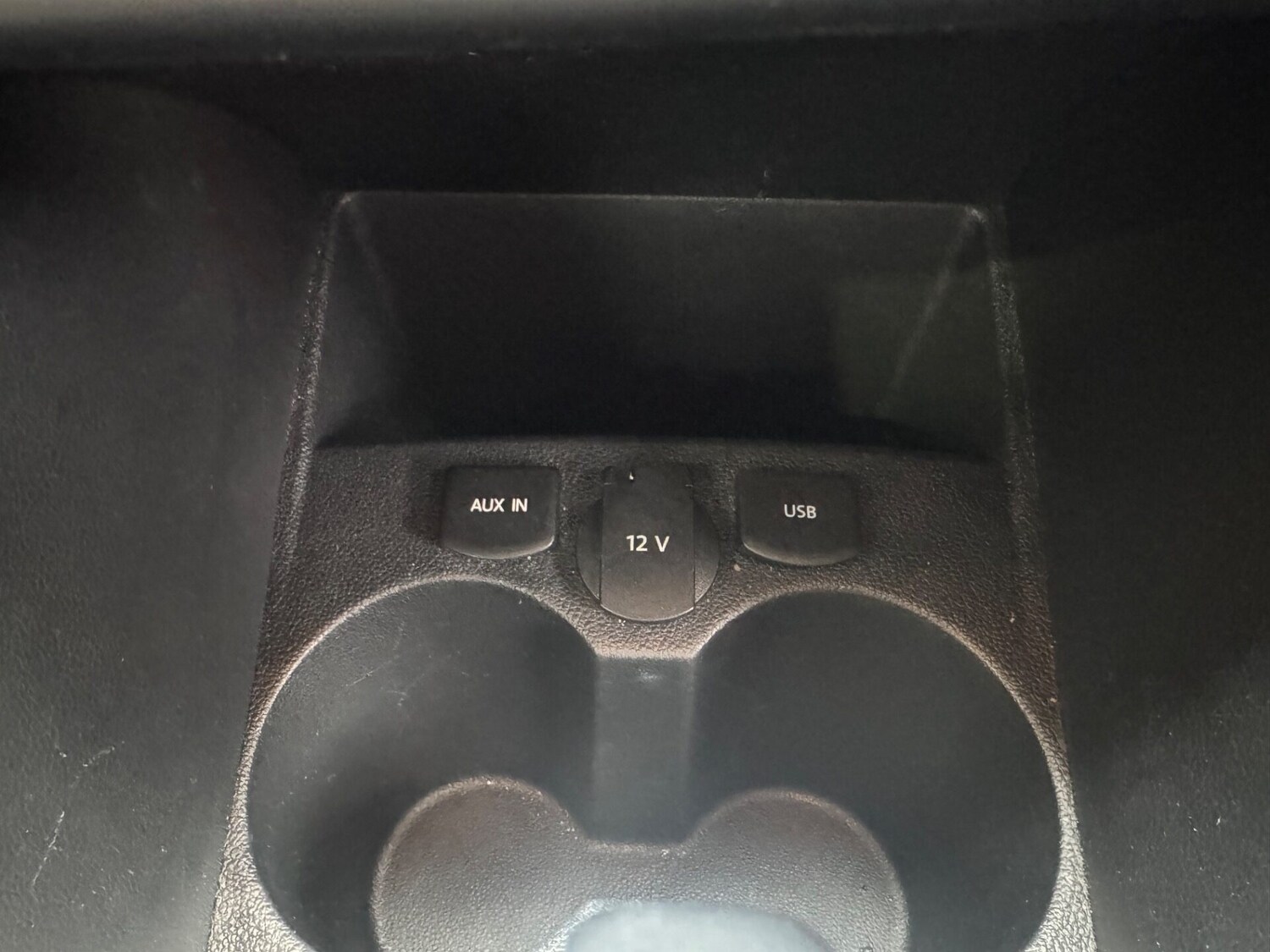 Used Volkswagen Polo 2015 for sale - 76376599: Photo 18