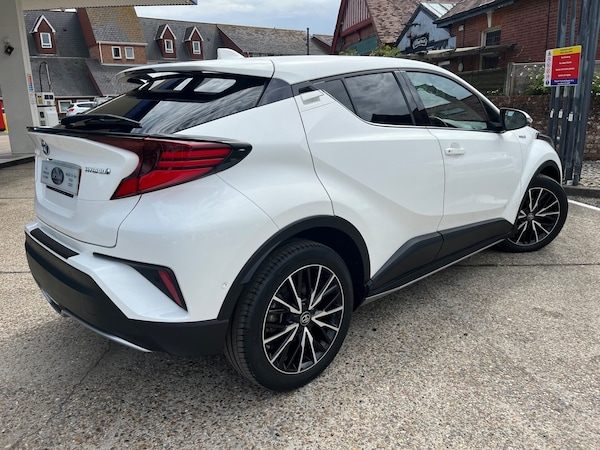 Used Toyota C-HR 2021 for sale - 75426746: Photo 2
