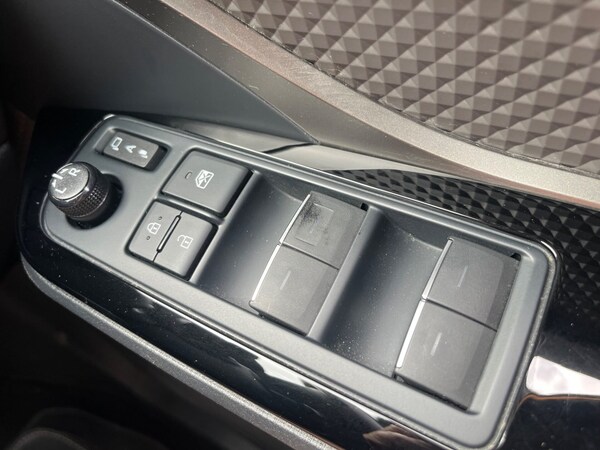 Used Toyota C-HR 2021 for sale - 75426746: Photo 31