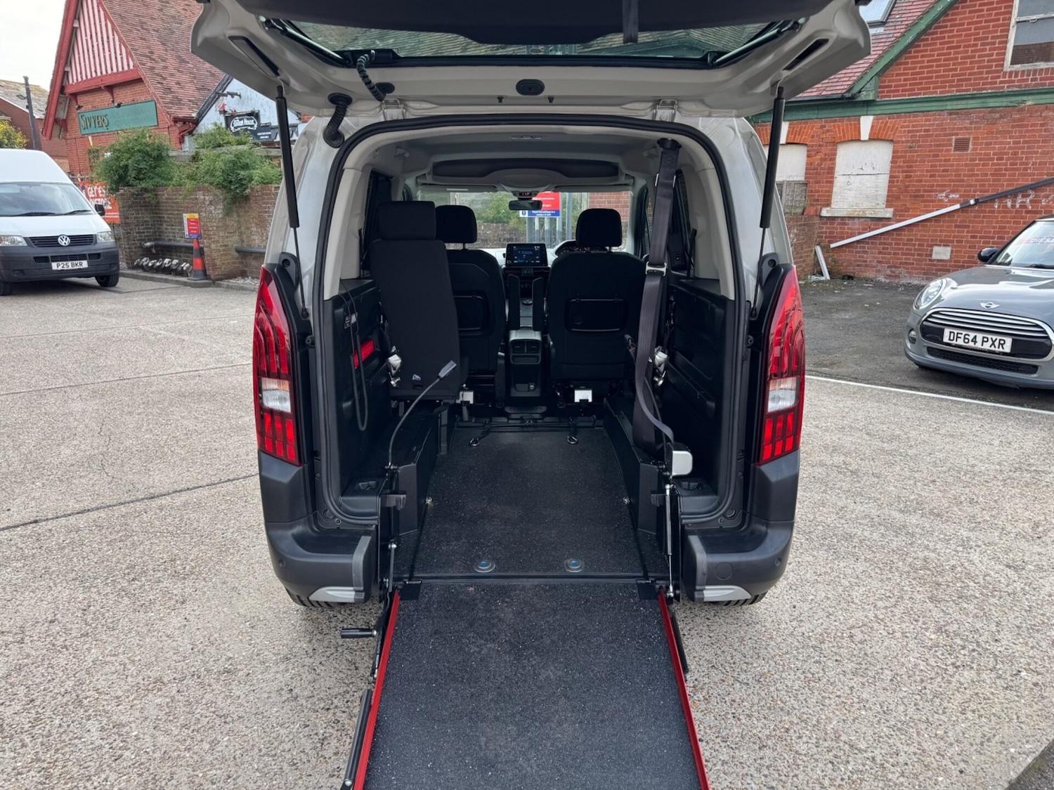 Peugeot Rifter