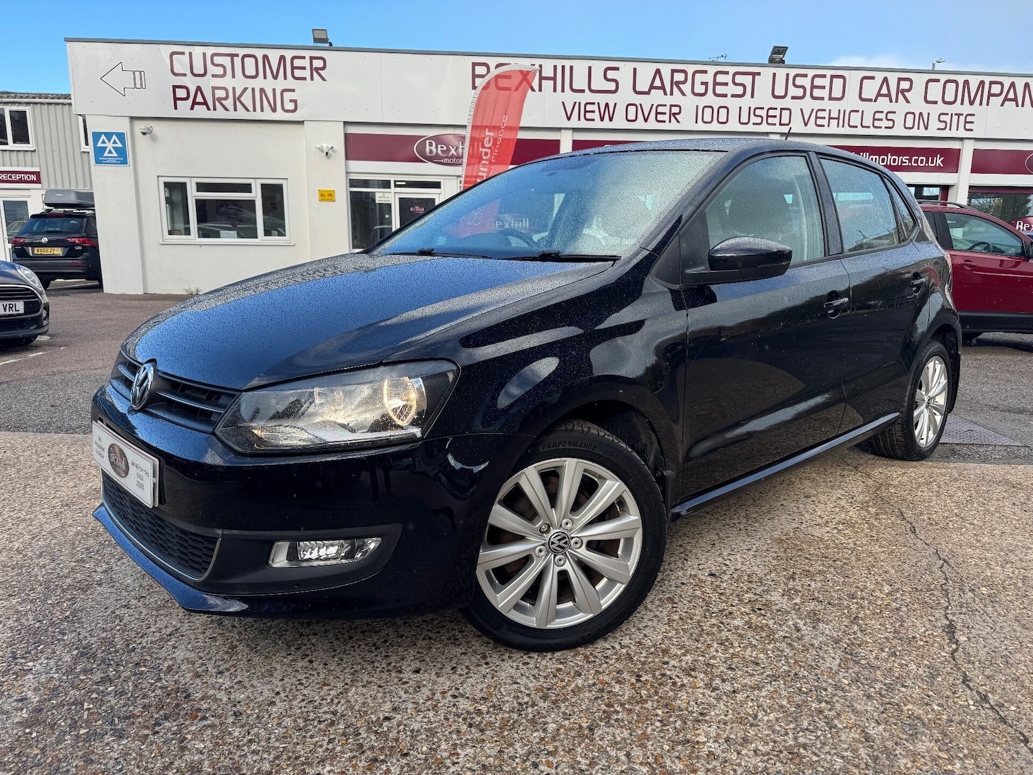 Used Volkswagen Polo 2011 for sale - 76334363: Photo 1