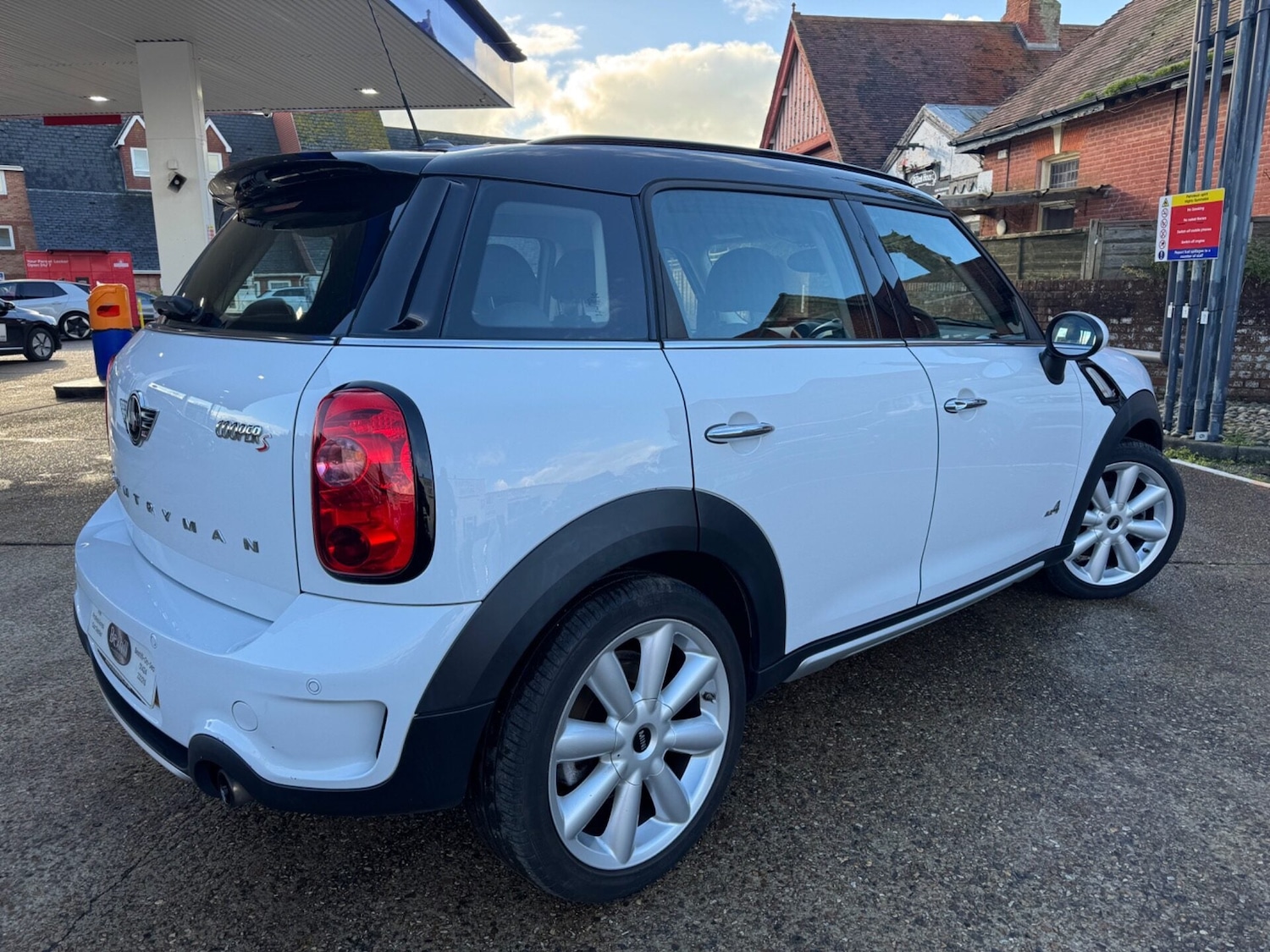 Used MINI Countryman 2017 for sale - 76558404: Photo 2