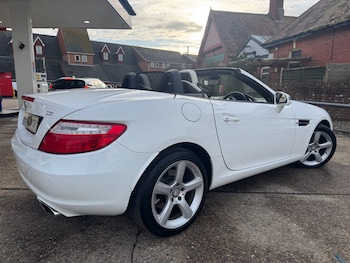 Used Mercedes-Benz SLK 2014 for sale - 77152736: Photo
