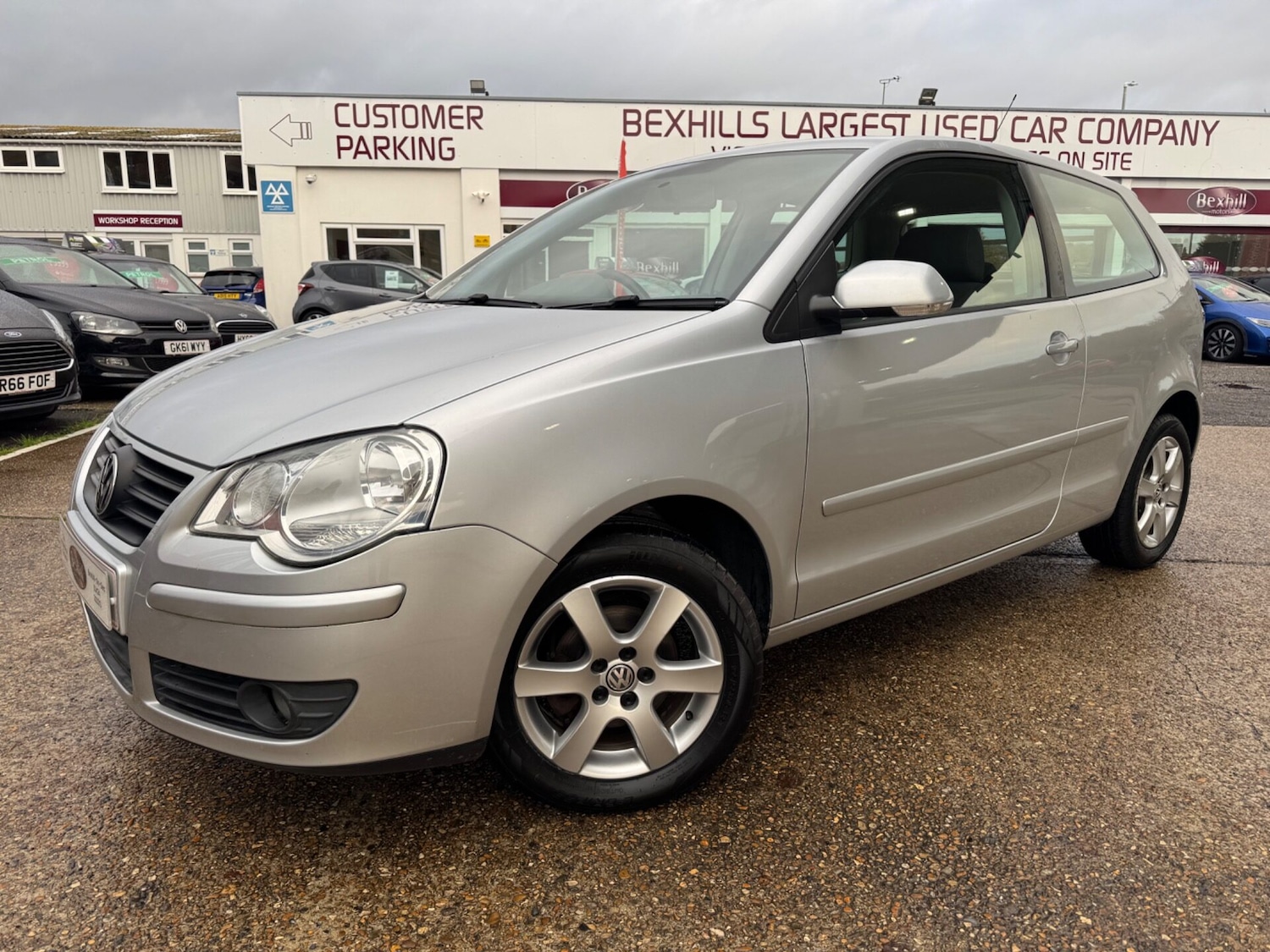 Used Volkswagen Polo 2009 for sale - 76453693: Photo 1