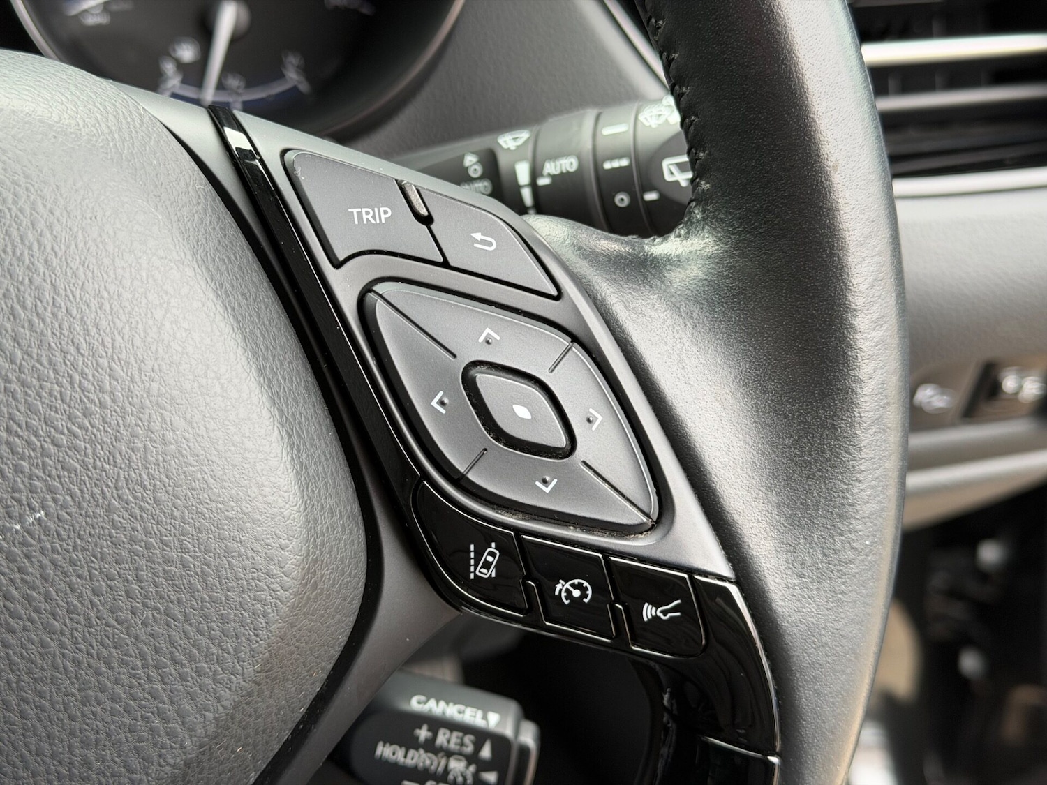 Used Toyota C-HR 2021 for sale - 77617974: Photo 15