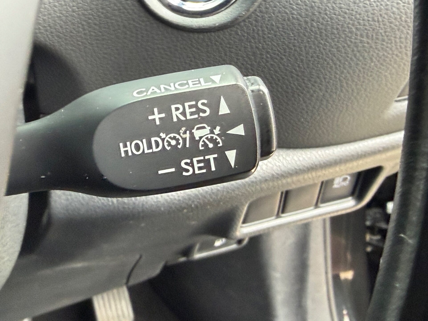 Used Toyota C-HR 2021 for sale - 77617974: Photo 17