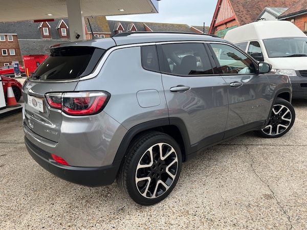 Used Jeep Compass 2020 for sale - 76065776: Photo 2