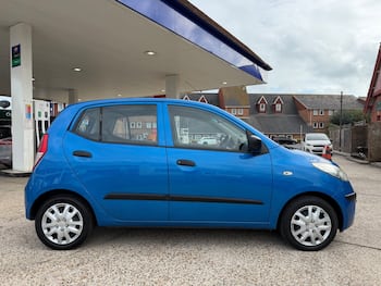 Used Hyundai i10 2010 for sale - 79643954: Photo