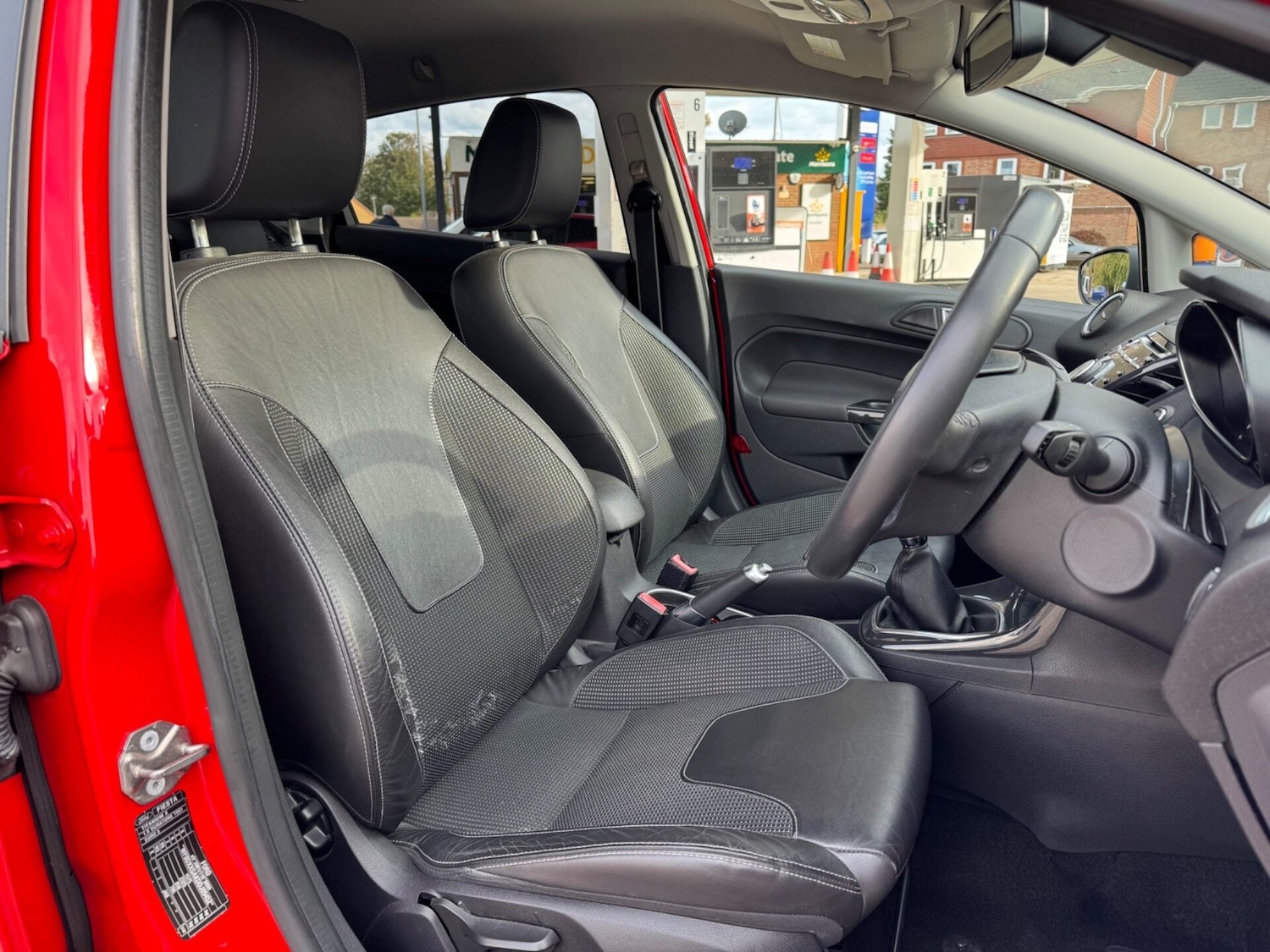 Used Ford Fiesta 2013 for sale - 77714974: Photo 3